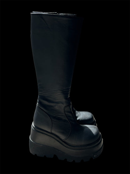 Demonia platform boots