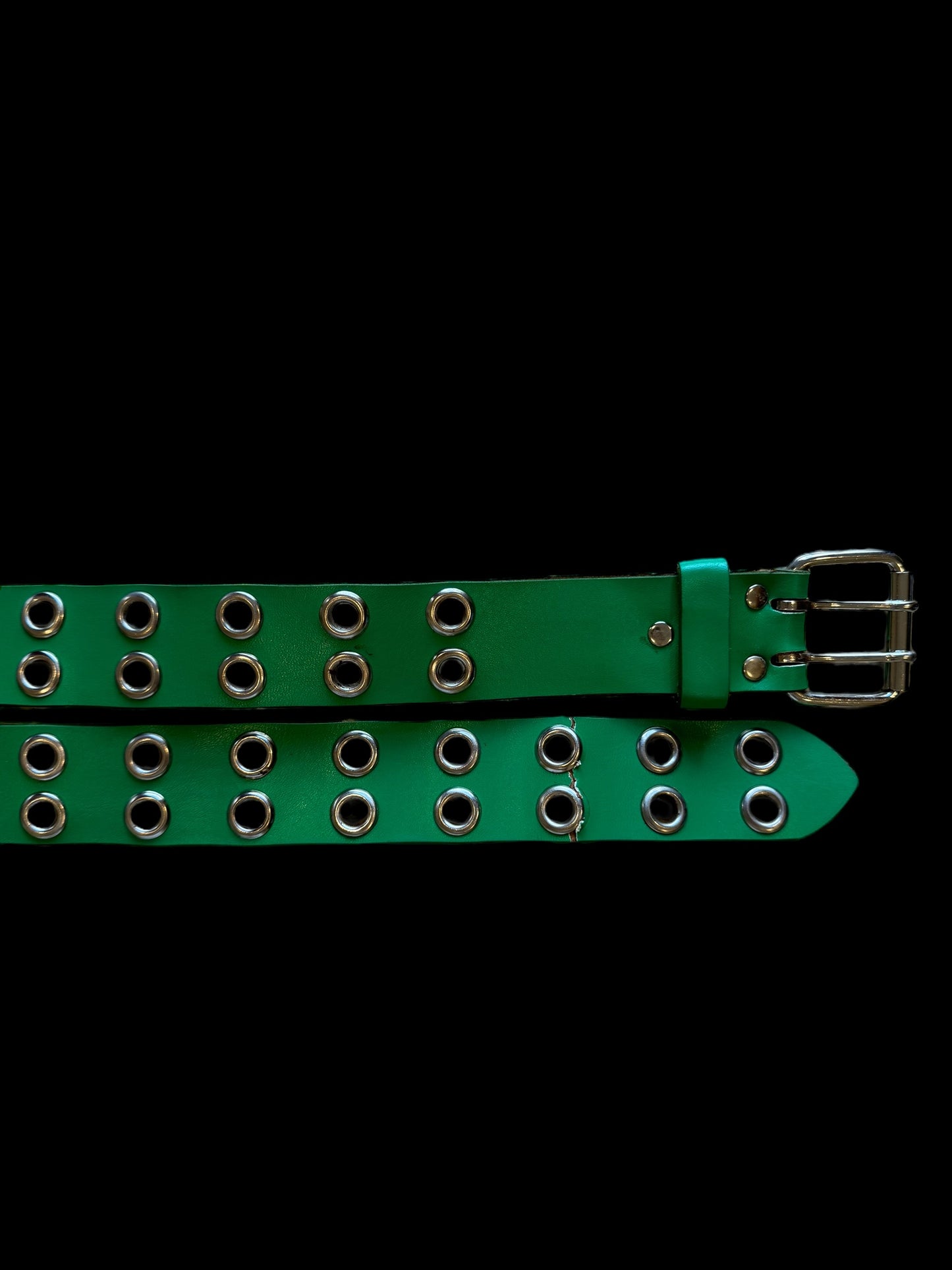 Green round studded belt