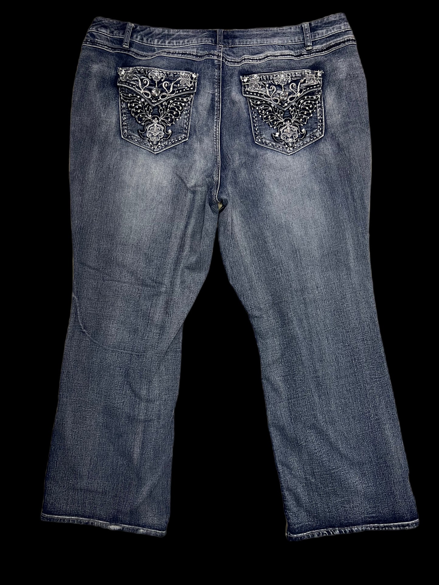 Plus-size embellished jeans