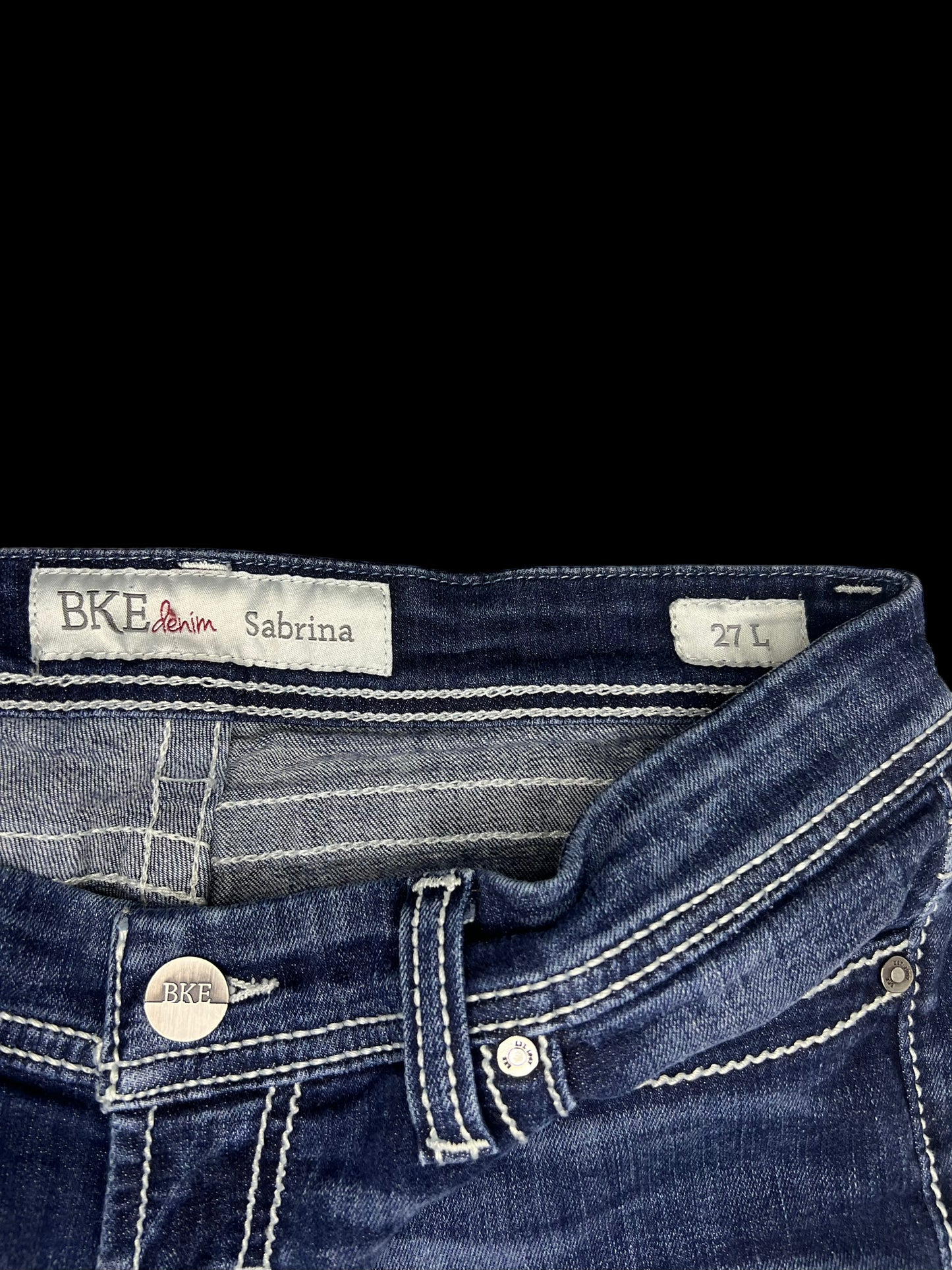 Low-rise jeans